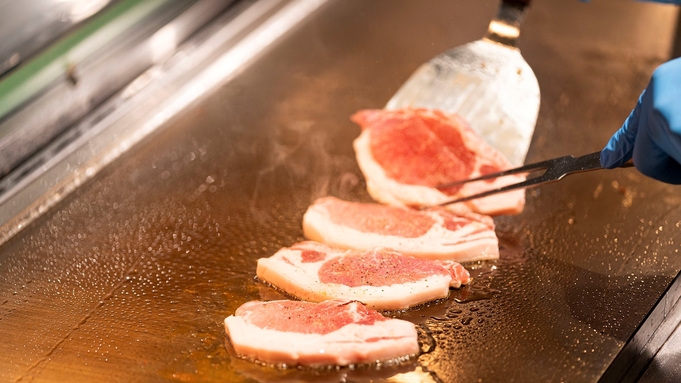 ＜夕食舟盛り付きプラン＞2食付き（夕食は飲み放題付き♪和洋バイキング）